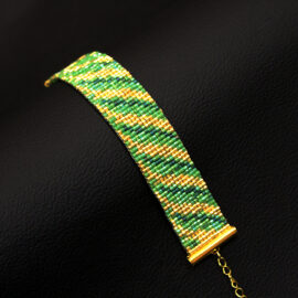 Handgewebtes Armband Miyuki Delica Perlen - Hauptfarben Gold und Grüntöne